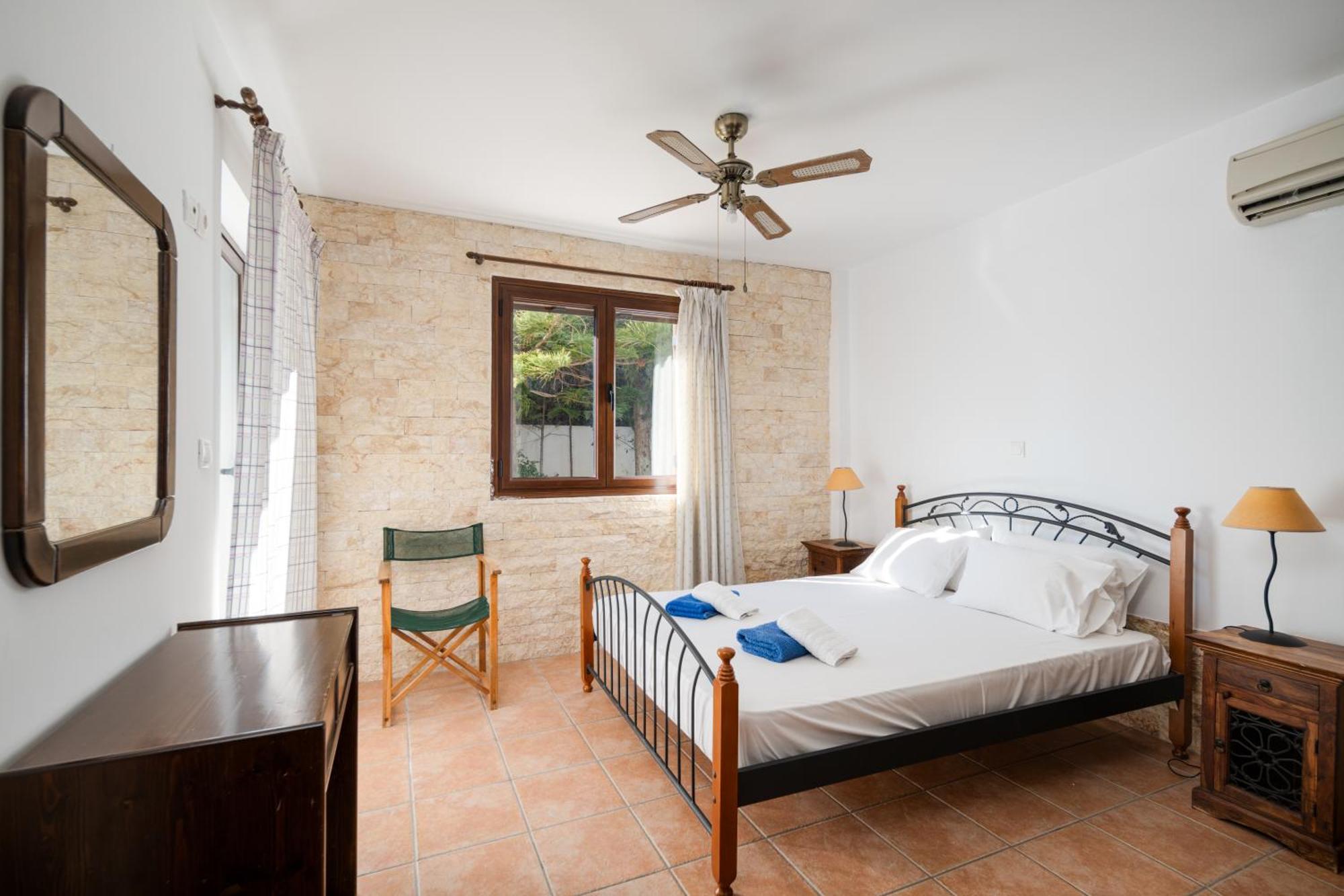 Villa Saronida Luaran gambar